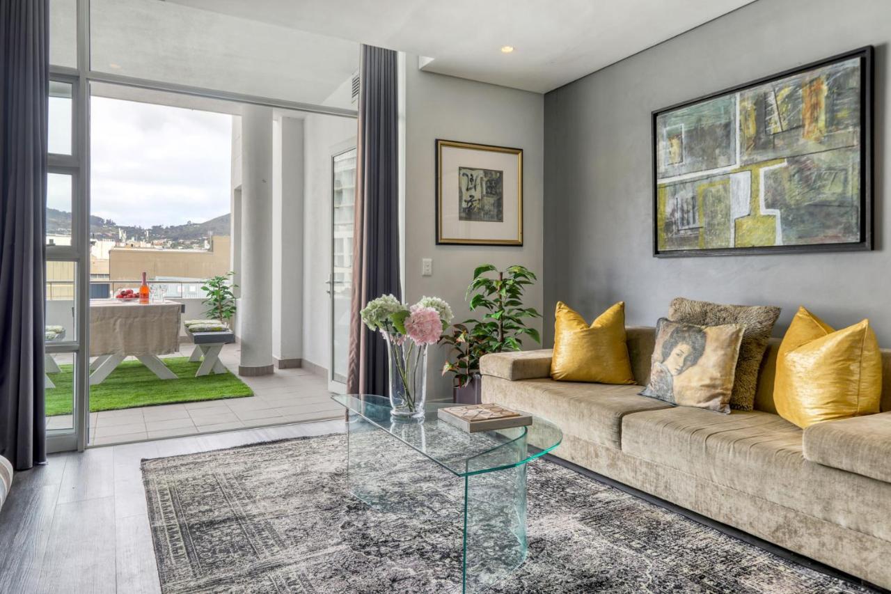 Backup-Powered Classic Luxury Apartment Cape Town Exterior foto