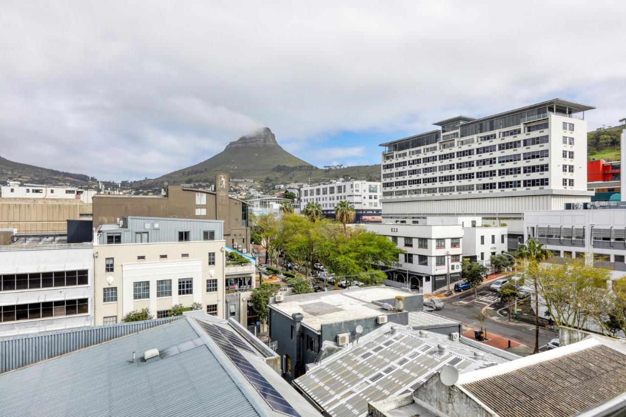 Backup-Powered Classic Luxury Apartment Cape Town Exterior foto